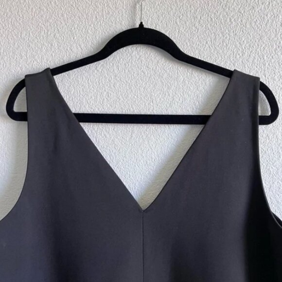 Everlane The Deep V-Neck A-Line Dress - Picture 6 of 7